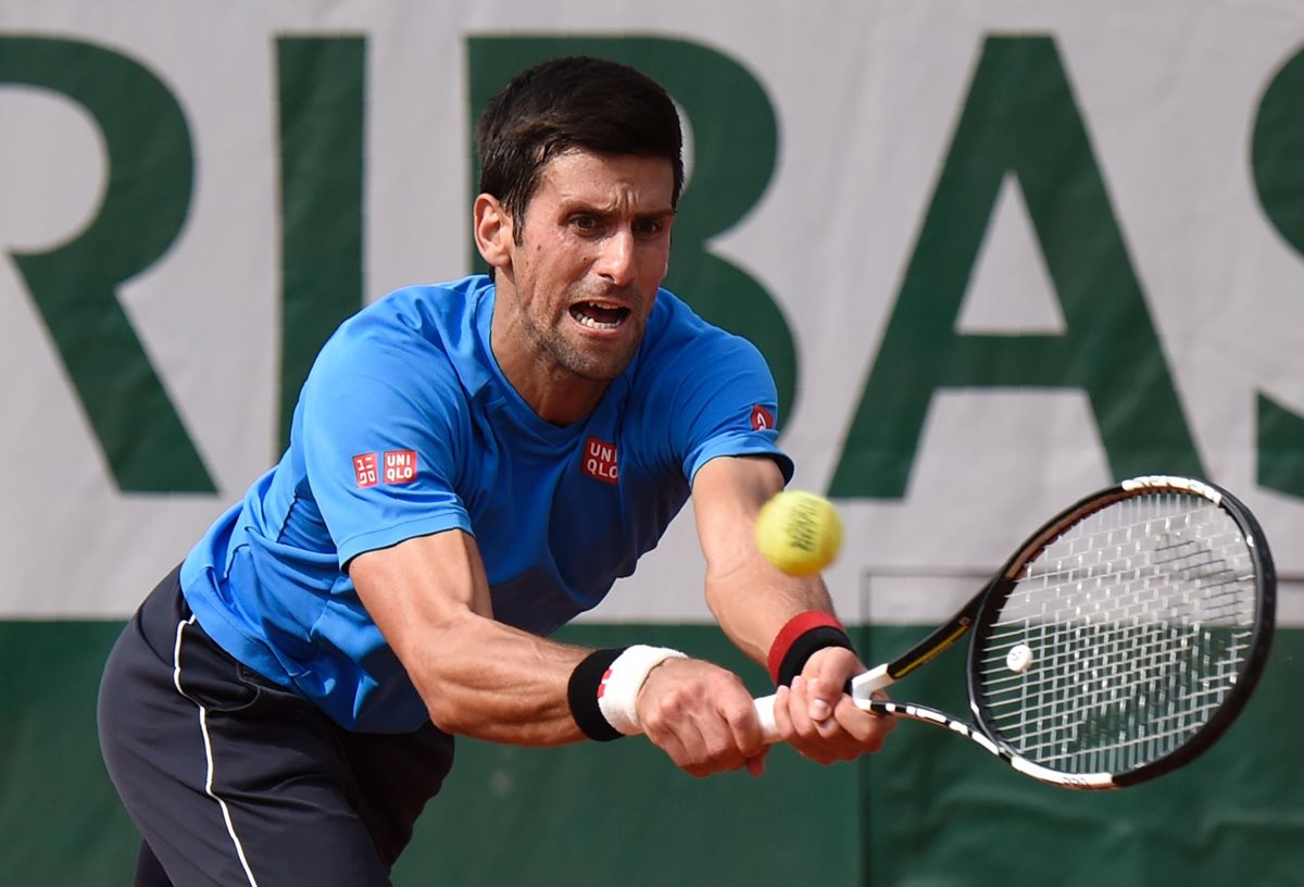 Djokovic tampoco necesitó más tiempo para deshacerse del taiwanés Yen-Hsun Lu, por 6-4, 6-1 y 6-1 y ya le espera el belga Steve Darcis en la siguiente ronda. (Foto Prensa Libre: AFP)