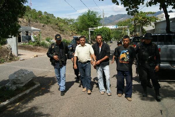 Detenidos deben    declarar sobre la muerte del sindicalista  Carlos Antonio Hernández —inserto—.