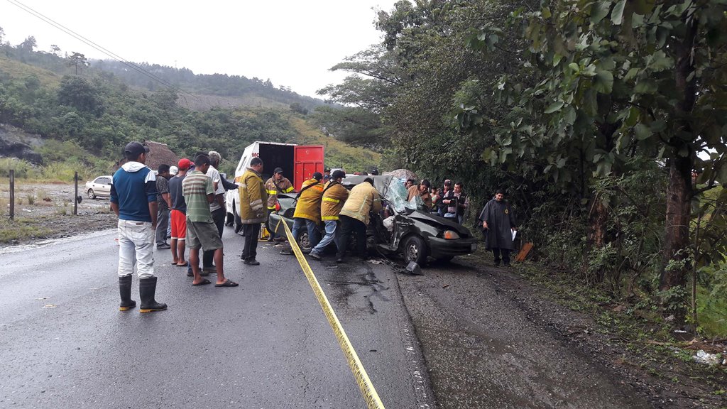 Lugar donde se registró la tragedia en Los Amates, Izabal. (Foto Prensa Libre: Dony Stewart)