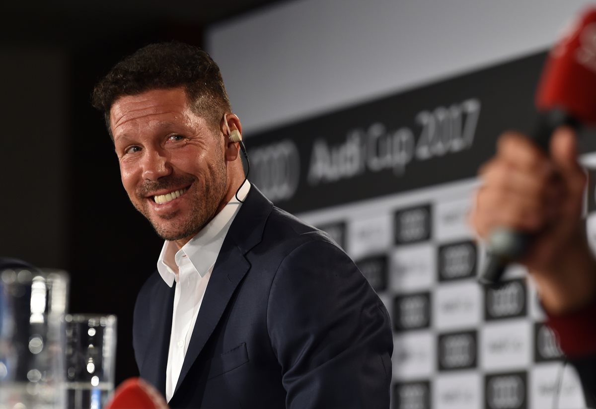 Diego Simeone está listo para los nuevos retos con el Atlético de Madrid. (Foto Prensa Libre: AFP)