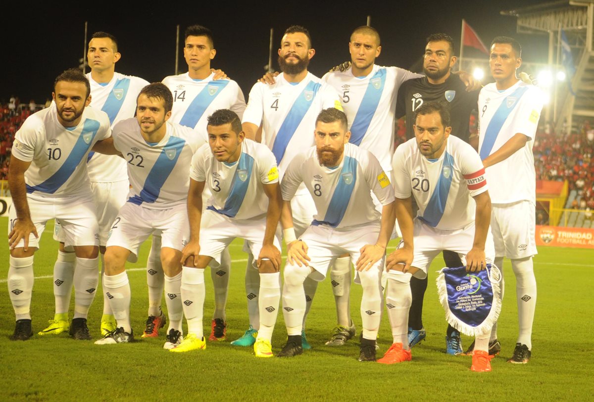 La Selección Nacional de futbol mejoró cuatro posiciones en el ranquin de la Fifa, a pesar de que no ha visto acción desde septiembre (Foto Prensa Libre: Hemeroteca PL)