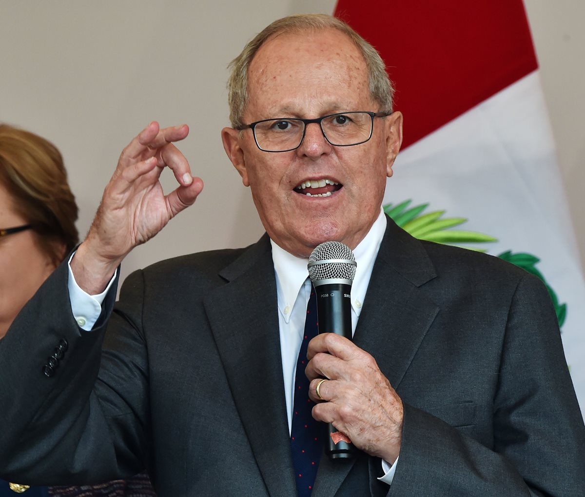 Kuczynski, virtual presidente de Perú, ofrece diálogo. (Foto Prensa Libre: AFP).