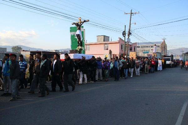 Procesión en Nentón, Huehue.