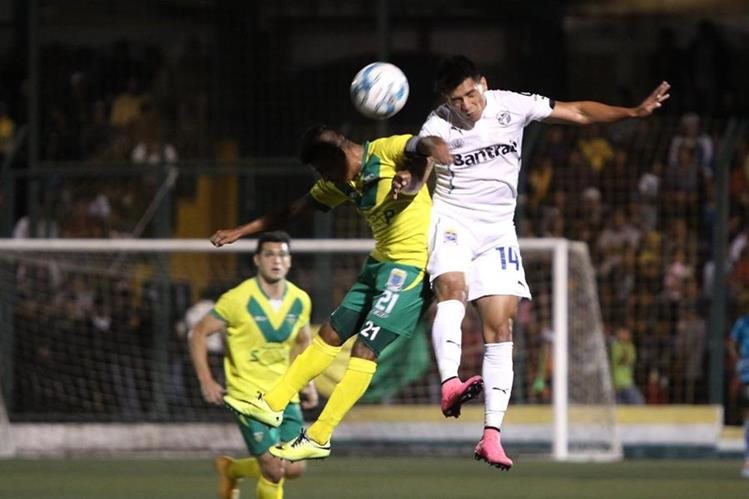 Los cremas visitarán a Petapa en el estadio Julio Armando Cóbar en el primer partido del Apertura 2017. (Foto Prensa Libre: Hemeroteca PL)