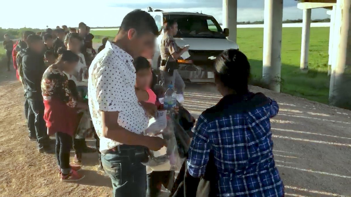 A diario, la Patrulla Fronteriza detiene a numerosos migrantes, la mayoría provenientes de Centroamérica. (Foto: CBP)