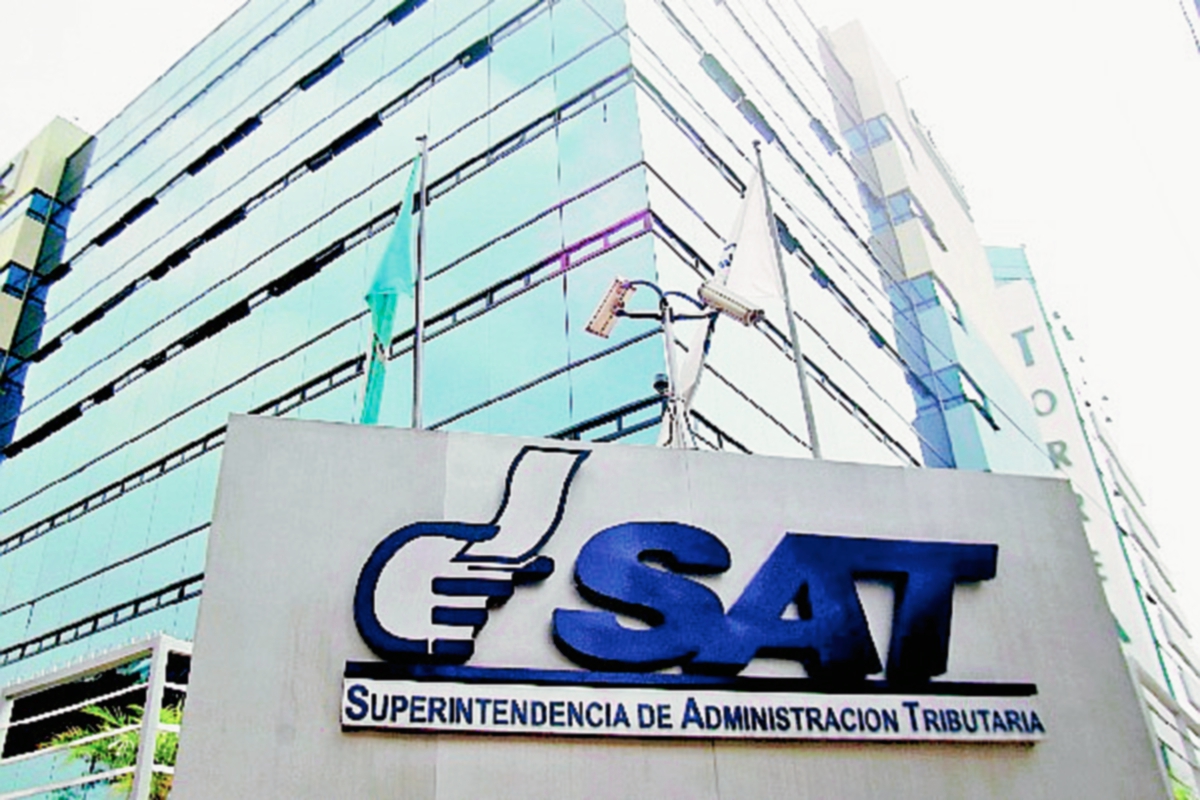La estructura denominada La Línea, habría defraudado al Estado desde las aduanas. (Foto Prensa Libre: Hemeroteca PL)