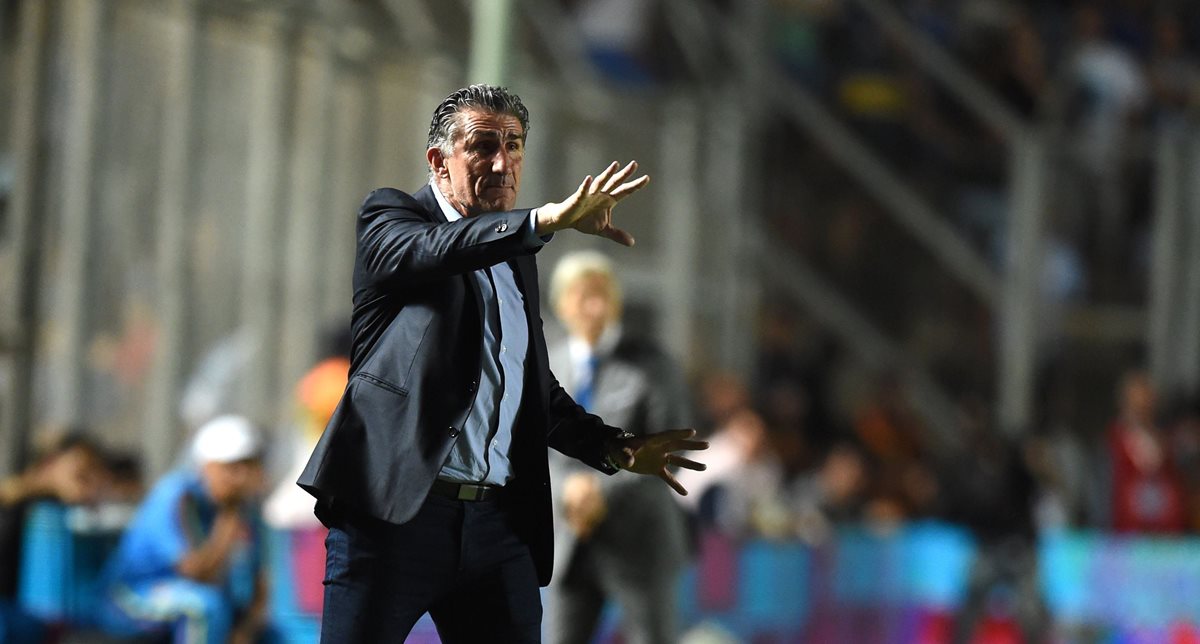 Edgardo Bauza ofreció intermediar para que la Selección vuelva a hablar con los medios. (Foto Prensa Libre: AFP).