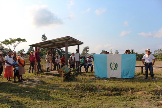 Vecinos del área sur de Petén, en la zona de adyacencia, viven con temor por los atropellos del ejército beliceño. (Foto Prensa Libre: Rigoberto Escobar)