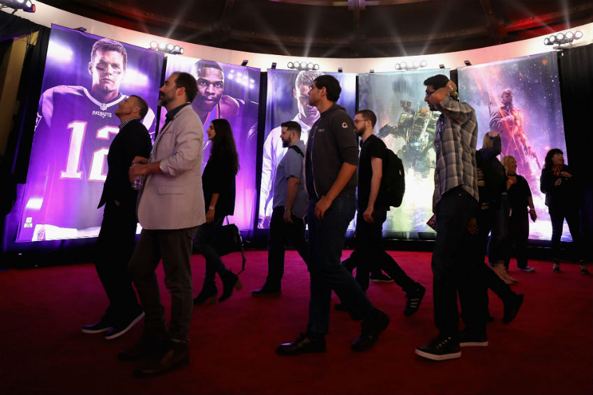 La expo E3 es un evento anual anticipado entre entusiastas de los juegos y los vendedores. (Foto Prensa Libre: EFE)