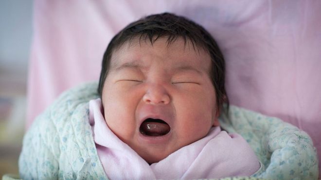 Algunos se preguntan si la política de un solo hijo se extendió durante demasiado tiempo. GETTY IMAGES