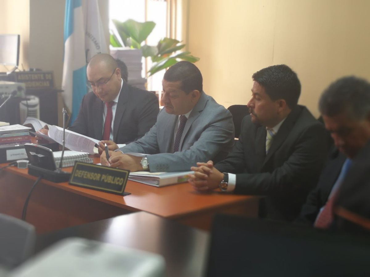 Antonio Coro, exalcalde de Santa Catarina Pinula, durante la audiencia por el caso El Cambray 2. (Foto Prensa Libre: Esbin García)