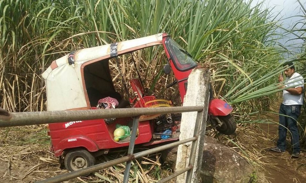 El ataque armado ocurrido en el kilómetro 148 de la ruta al pacífico, San Antonio, Suchitepéquez, Suchitepéquez. (Foto Prensa Libre:Omar Méndez).