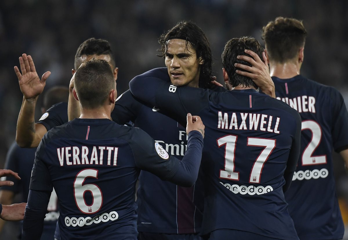 Cavani es uno de los mejores goleadores de Francia. (Foto Prensa Libre: AFP)