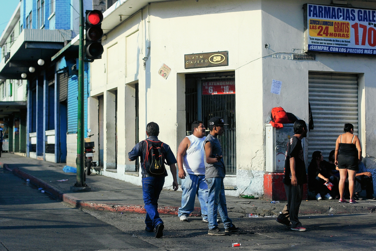 Fotografías que muestran los lugares más peligrosos de la zona 1 de la capital, en donde suceden hechos de violencia a pesar de la presencia de la PNC. El proyecto busca prevenir la violencia.