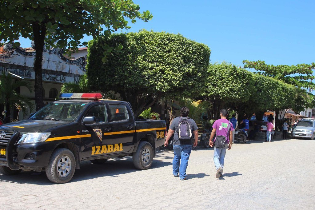 Lugar donde ocurrió la captura en Puerto Barrios, Izabal. (Foto Prensa Libre: Dony Stewart).