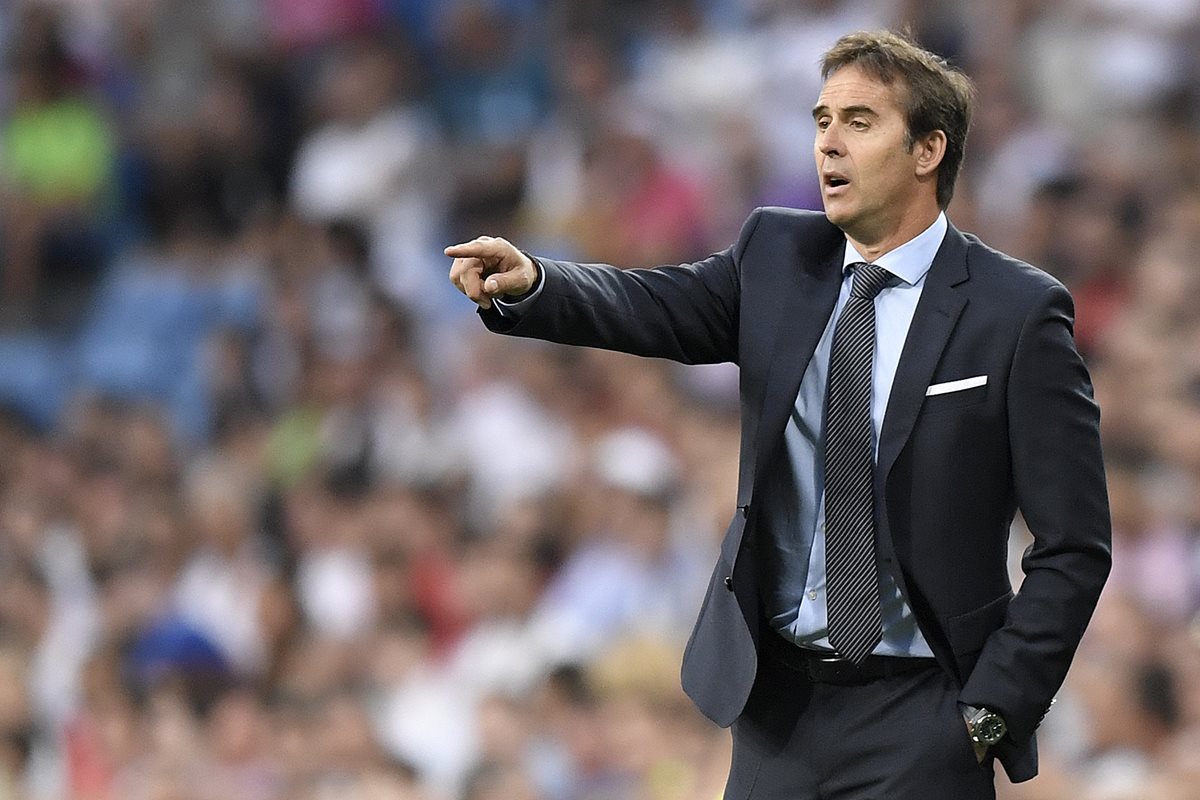 Julen Lopetegui buscará revalidar el título de la Champios con el Real Madrid y ganar la Liga. (Foto Prensa Libre: AFP)