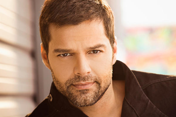 Ricky Martin habla acerca de la canción Vida, que prepera para la Copa del Mundo 2014. (Fotografía: www.pudahuel.cl)