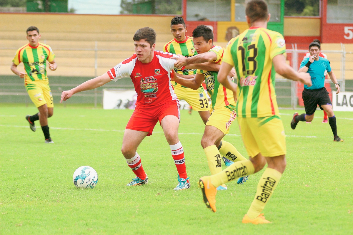 Tercer partido amistoso de los leones. (Fotos Prensa Libre: Aroldo Marroquín)