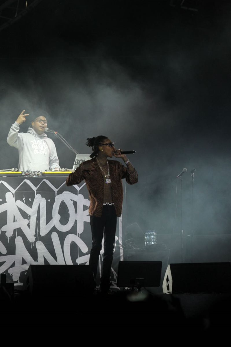 Wiz Khalifa fue otro de los cantantes esperados en el festival