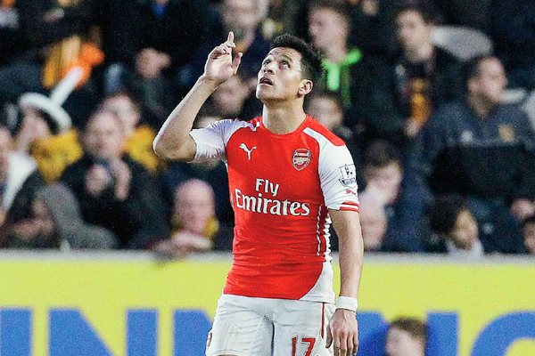 Alexis Sánchez del Arsenal celebra su anotaciòn contra el Hull City FC (Foto Prensa Libre: EFE)