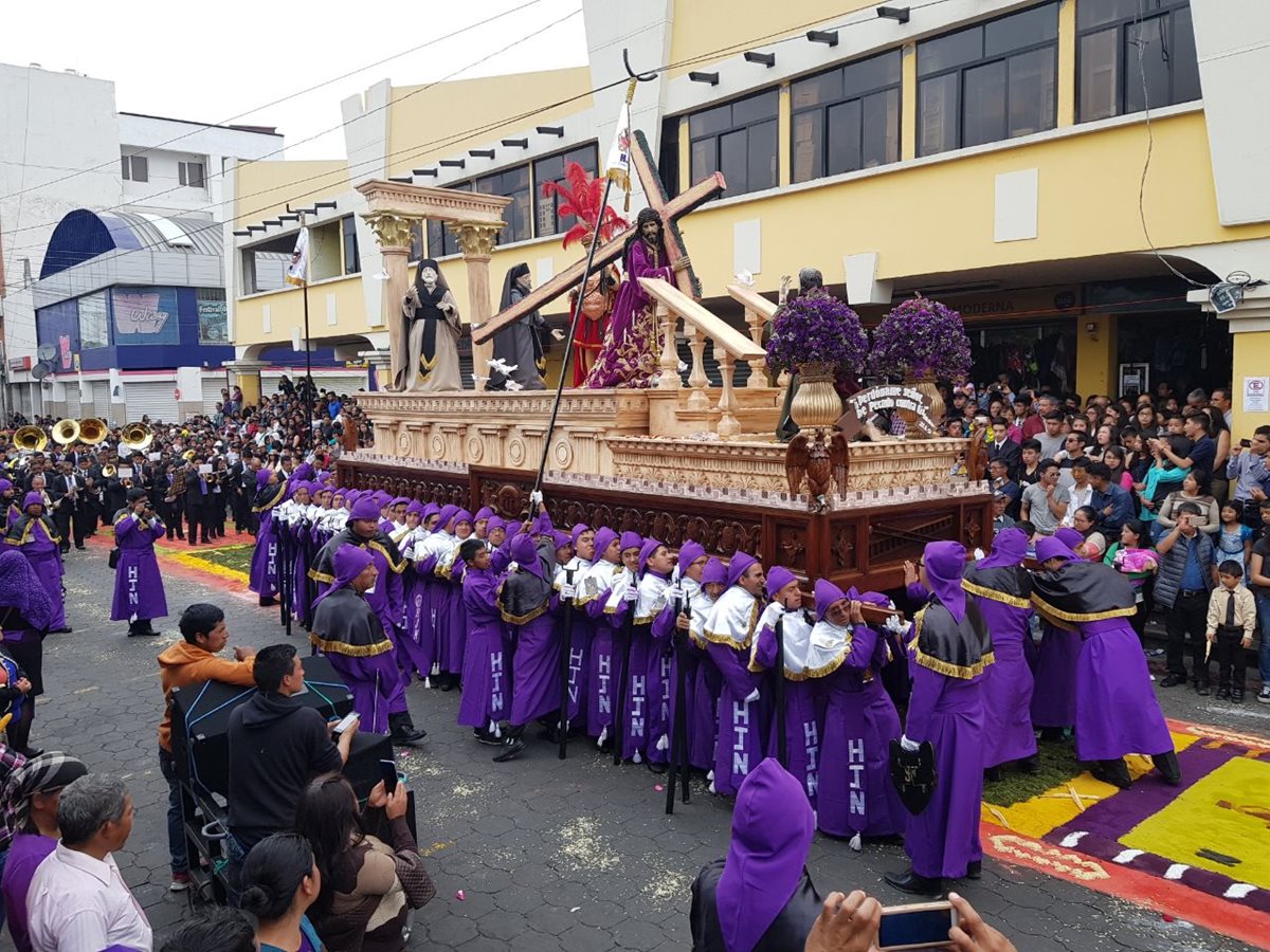 Procesión del encuentro entre Jesús y María en San Marcos. (Foto Prensa Libre: Whitmer Barrera)