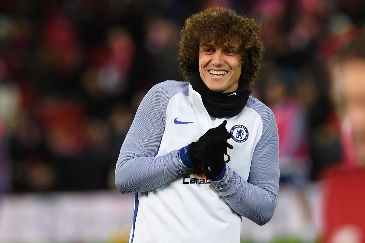 El brasileño David Luiz estaría cerca de fichar con el Real Madrid. (Foto Prensa Libre: AFP)