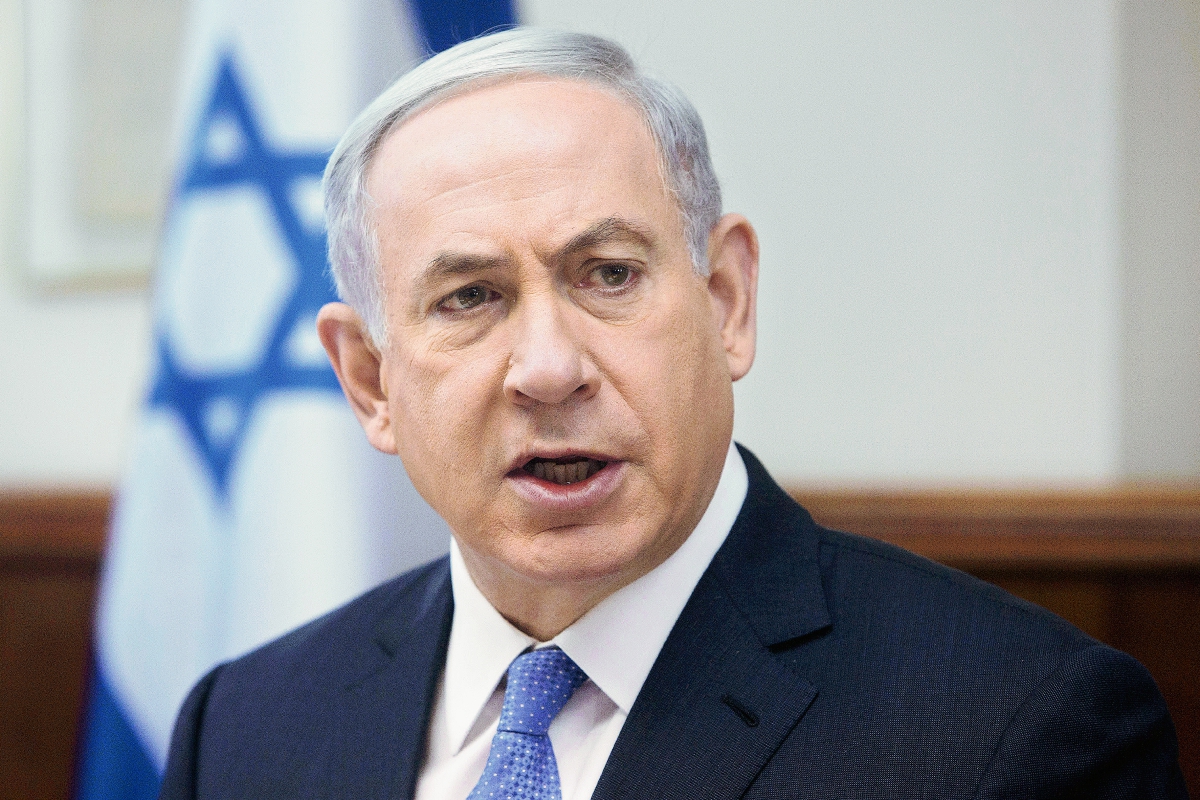 El primer ministro israelí, Benjamin Netanyahu, durante la reunión de fin de semana del gabinete de Gobierno, en Jerusalén. (Foto Prensa Libre: AP).