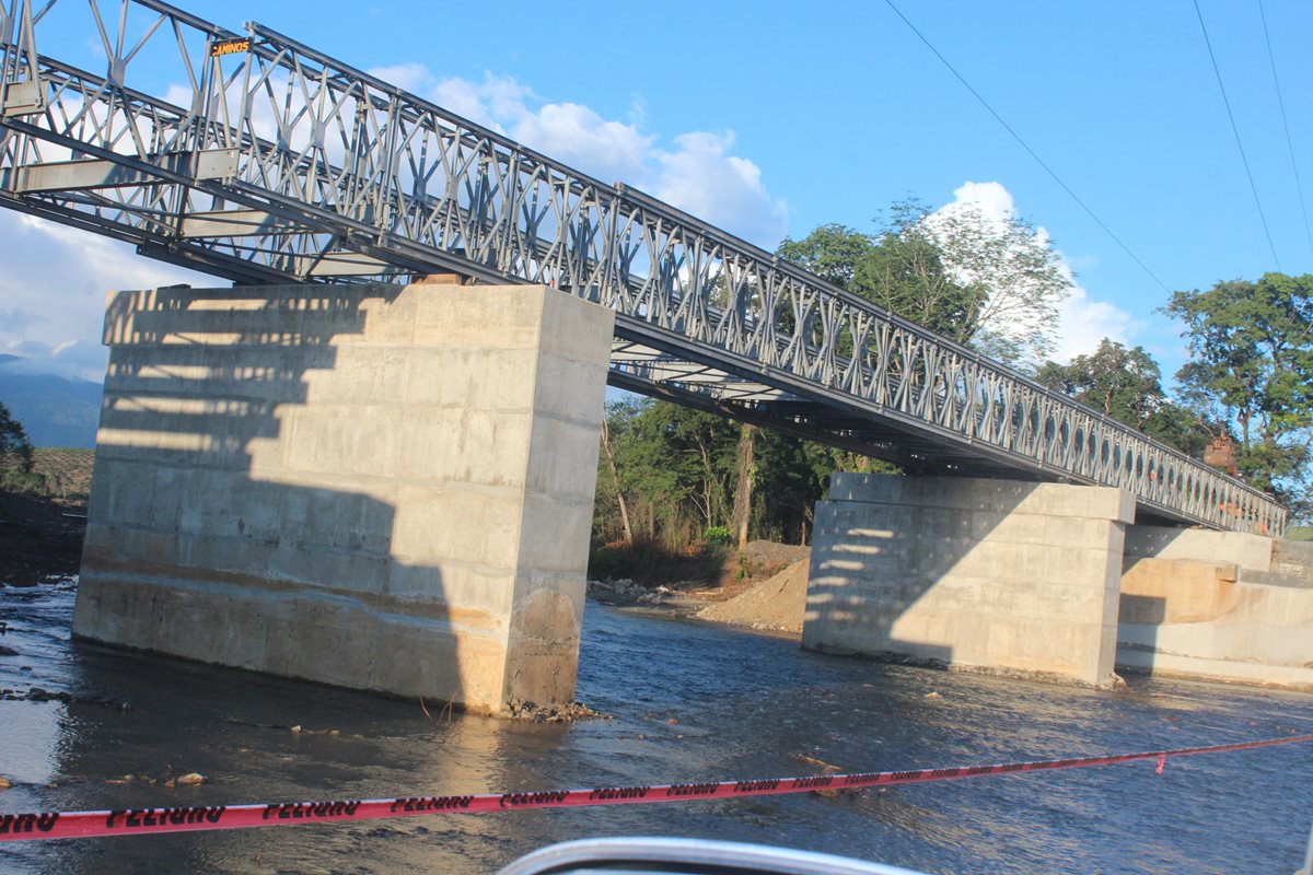 La Estructura mide 40 metros y está ubicada en el km 295 de la carretera a El Estor, Izabal. (Edwin Perdomo)