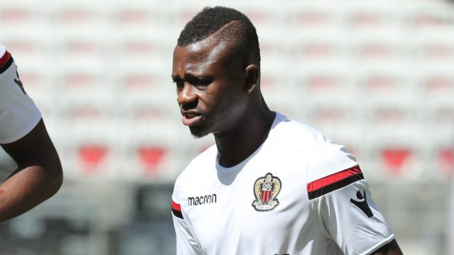 Seri se siente decepcionado por su no fichaje con el FC Barcelona. (Foto Prensa Libre: Hemeroteca PL)