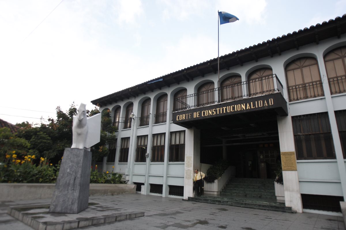 El primer desafío de los nuevos magistrados de la Corte de Constitucionalidad será definir el quehacer de esa institución. (Foto Prensa Libre: Hemeroteca PL)