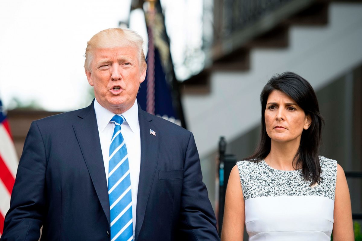 Polémico libro relaciona sentimentalmente a Trump con Haley. (Foto: AFP)