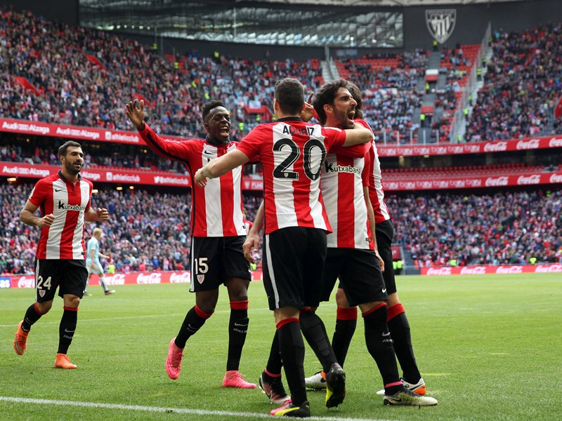 El Athletic de Bilbao quiere clasificarse al torneo de clubes más importante a nivel europeo. (Foto Prensa Libre: AFP)