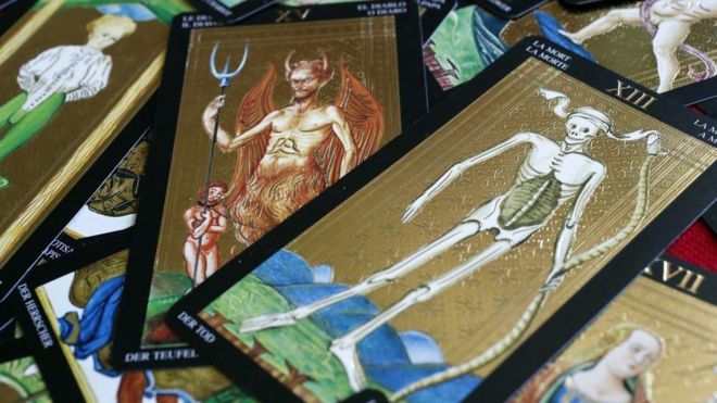 La venta de barajas de Tarot aumentó 30% en Estados Unidos en 2017. GETTY IMAGES