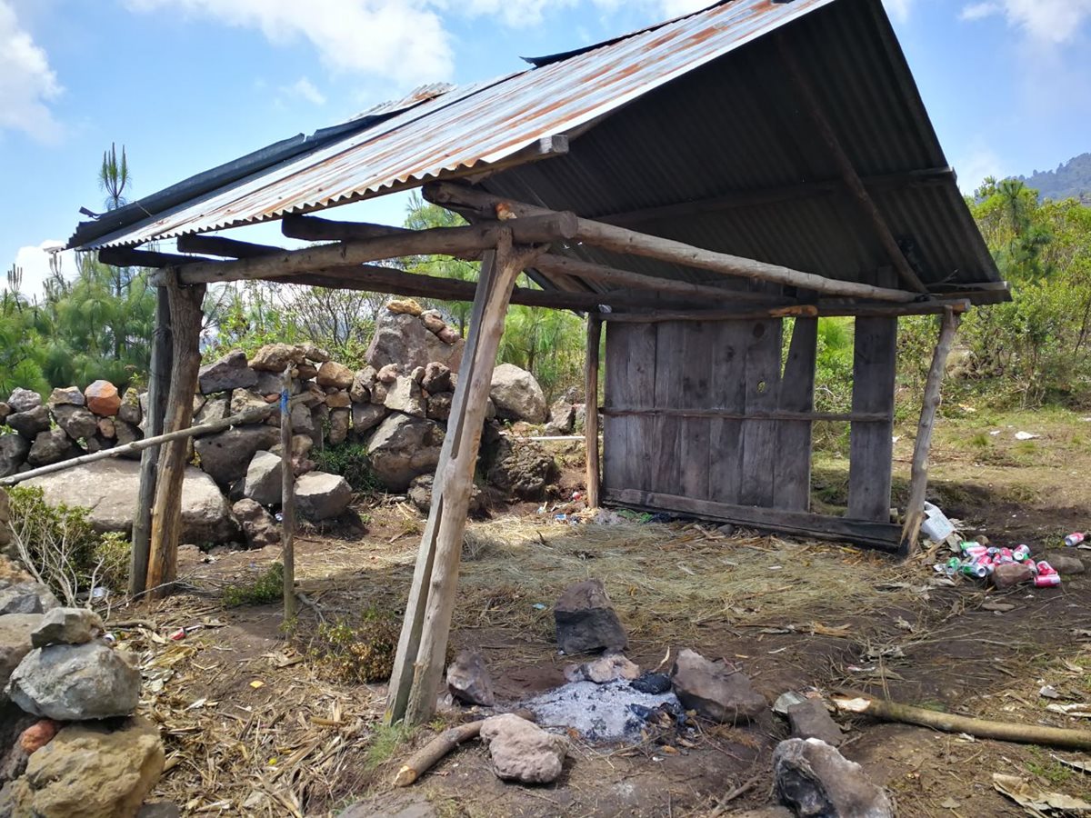 Puestos de asalto fueron hechos por pobladores en Tajumulco.