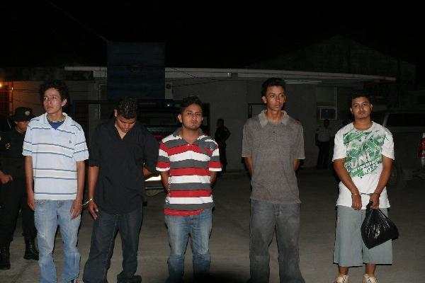 Tres de los detenidos en Izabal