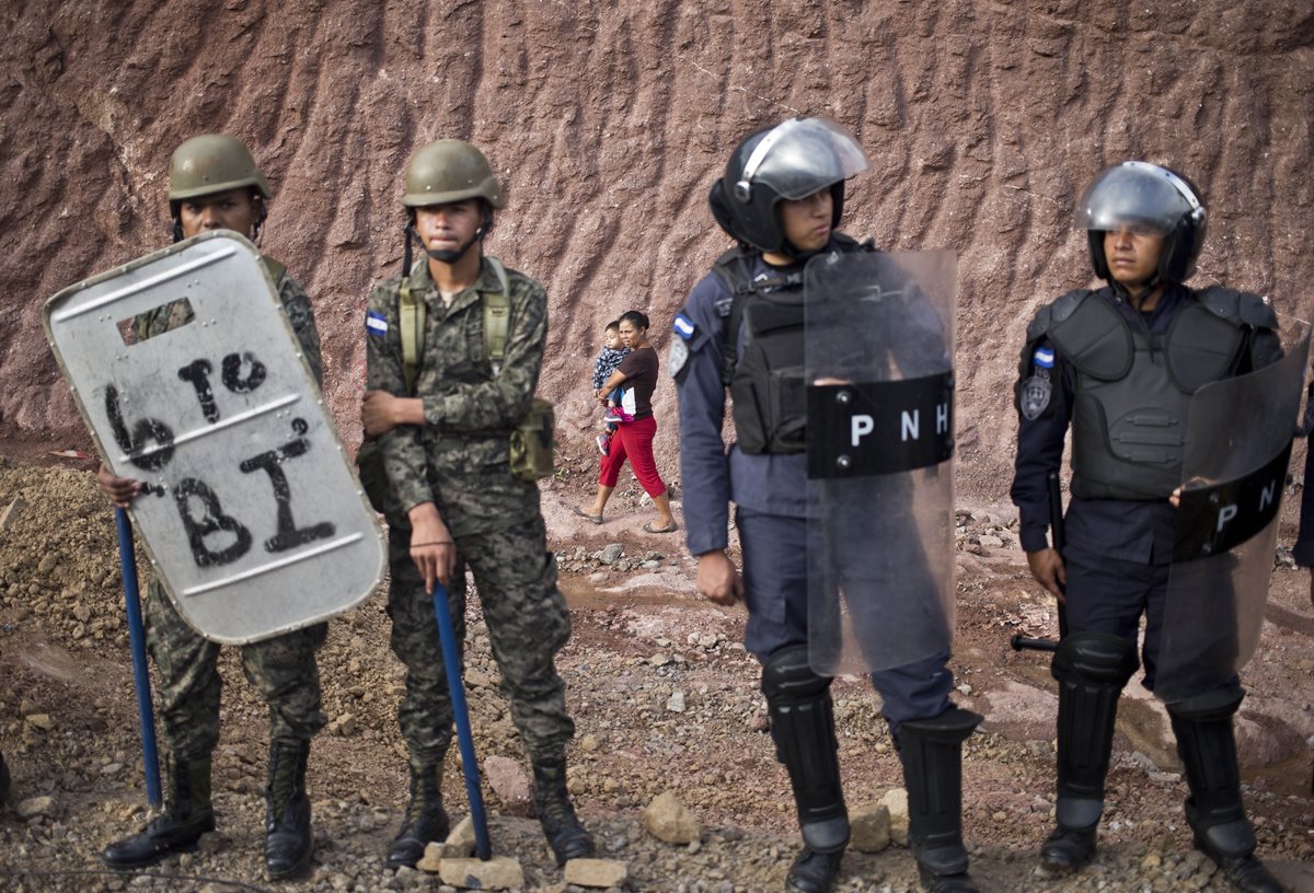 La violencia en Honduras alcanza niveles alarmantes este año. (Foto Prensa Libre: AP).