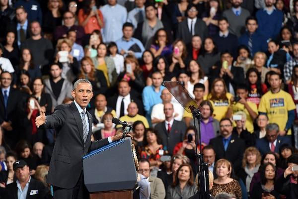 <span class="hps">En</span> <span class="hps">Las Vegas</span><span>,</span> <span class="hps">Nevada</span><span>.</span> el presidente Barack <span class="hps">Obama</span> <span class="hps">esbozó un plan</span><span class="hps"></span> <span class="hps">para aliviar</span> <span class="hps">la amenaza de deportación de</span><span class="hps"> inmigrantes</span> <span class="hps">indocumentados</span><span>. (Foto: Prensa Libre/AP)</span>