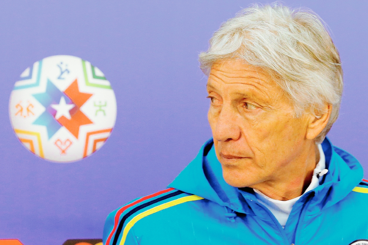 Pékerman es el maestro de Messi y ahora lo enfrentará como rival en la Copa América. (Foto Prensa Libre: EFE)