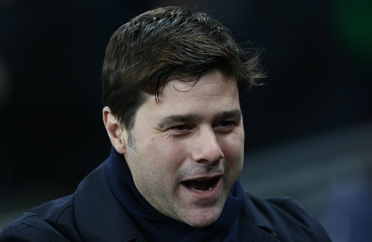 El técnico del Tottenham, Mauricio Pochettino, no se preocupa por su futuro en el futbol. (Foto Prensa Libre: EFE)