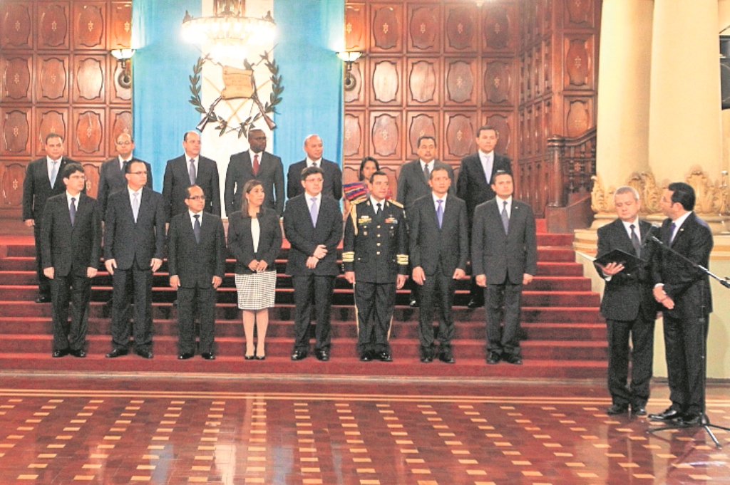 El presidente Jimmy Morales tardó varios días en integrar el gabinete de su gobierno. (Foto Prensa Libre: Hemeroteca PL)