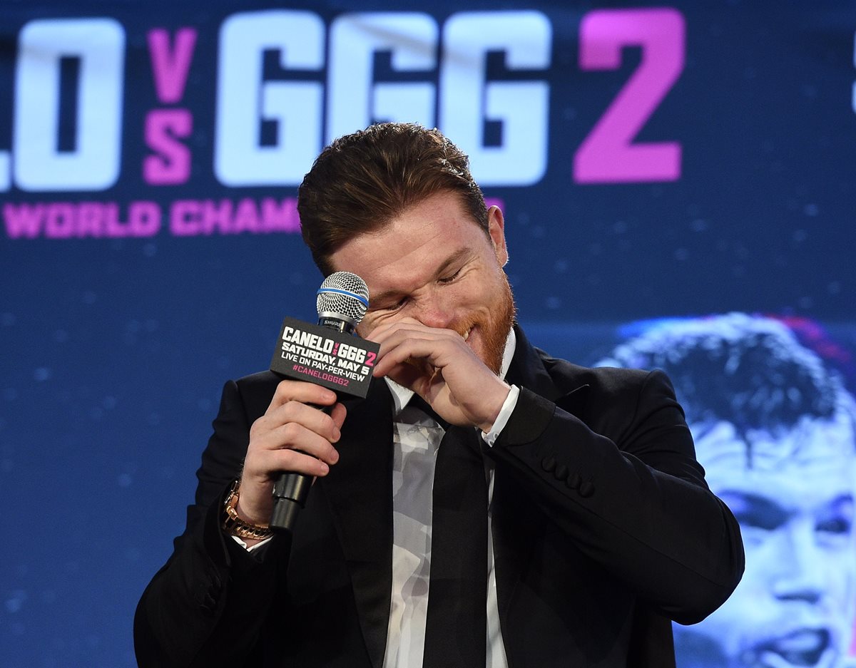 El Canelo Álvarez se siente sorprendido por el resultado adverso en su prueba. (Foto Prensa Libre: AFP)