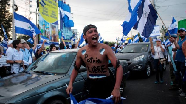 Nicaragua ha tenido casi un mes de manifestaciones en contra y a favor del gobierno de Daniel Ortega. REUTERS