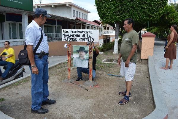 EN este sitio se tiene previsto colocar el busto del expresidente Alfonso Portillo.