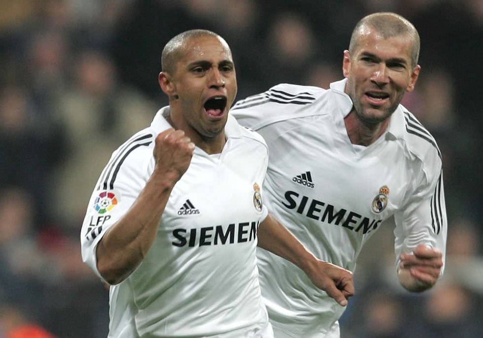 El exjugador del Real Madrid Roberto Carlos, aseguró que el equipo merengue está jugando bien de la mano de su excompañero Zinedine Zidane. (Foto Prensa Libre: Hemeroteca)