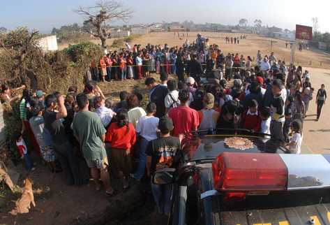 Pobladores denuncian abusos de autonombrados grupos de seguridad ciudadana.