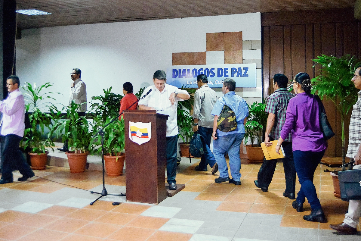 La delegación de las Farc piden “sensatez” y dicen que reanudar bombardeos no es la “solución. (Foto Prensa ibre: AFP).