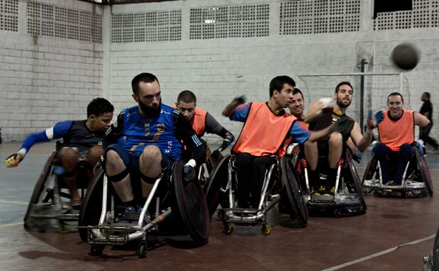 El acceso para los atletas con capacidades especiales no es muy bueno en Río (Foto Prensa Libre: AFP)