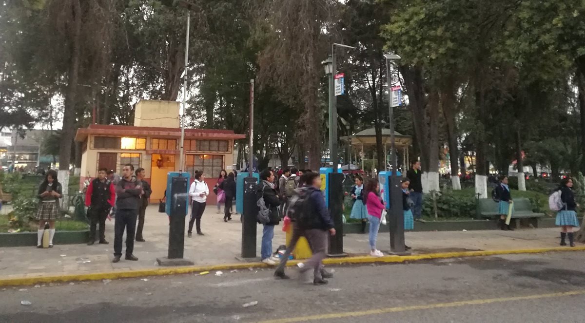 Autoridades fortalecerán la vigilancia con tecnología en el mercado La Democracia y sectores de la zona 3. (Foto Prensa Libre: Cortesía)