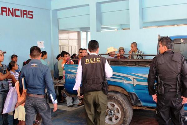 Hombre de 32 años murió baleado la mañana a manos de su padrino. (Foto Prensa Libre: Hugo Oliva)