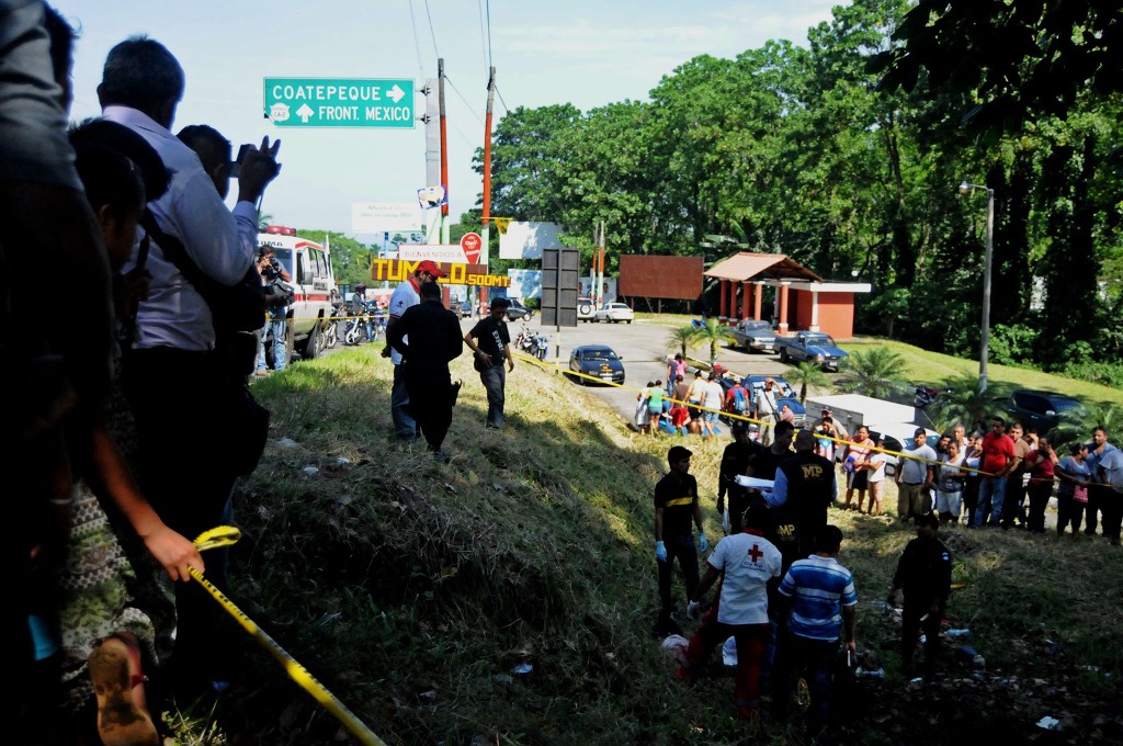 Lugar donde fue localizado el cadáver de una menor en Coatepeque, Quetzaltenango. (Foto Prensa Libre: Alexánder Coyoy)